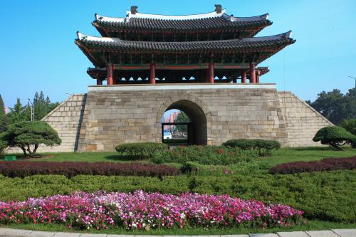  p data-id="go1x8f6ap9">开城市,全称开城特级市(朝鲜语