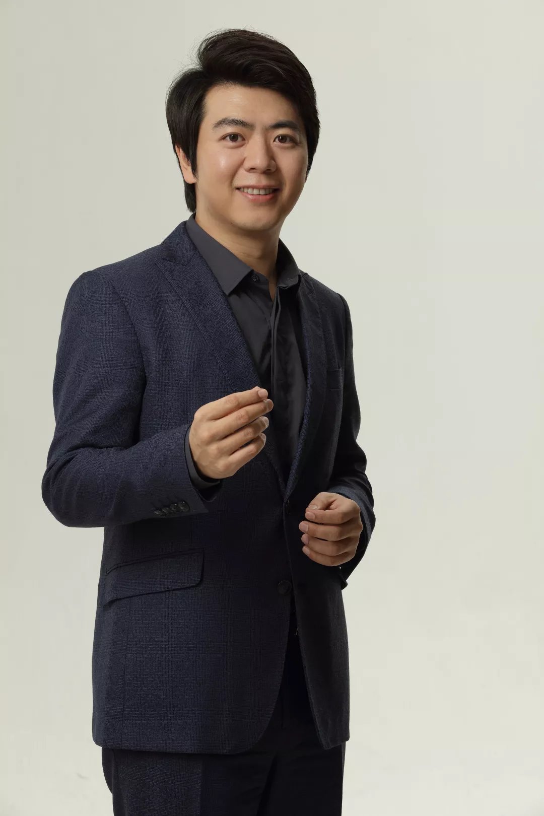 与母亲分离近10年，差点被父亲逼上绝路，天才朗朗不为人知的背后_百科TA说