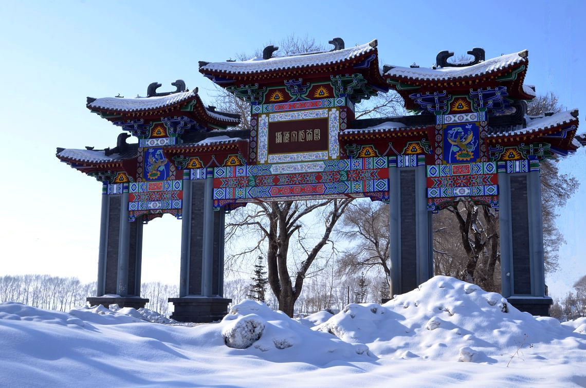  p data-id="gnfnft19is">渤海风情园位于渤海镇西北,与唐代 a target