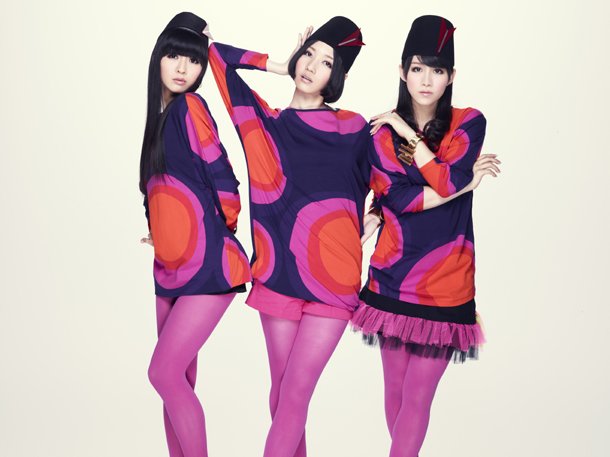  p data-id="gococmd904">perfume(电音香水),由 a target="_blank"