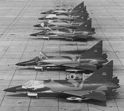 F-102战斗机_百度百科