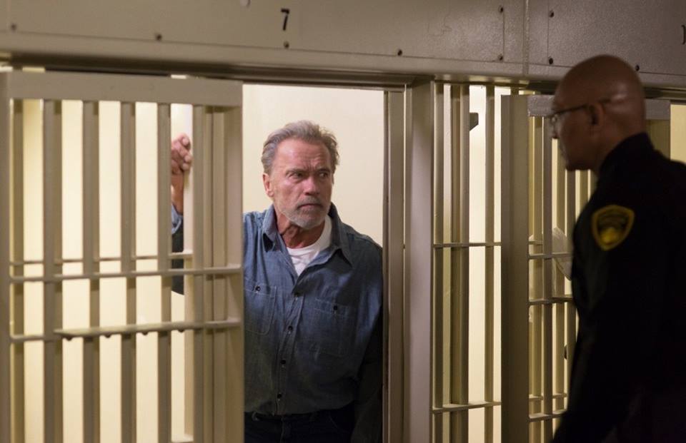  p>《空难余波》是由    ,哈维尔·古隆担任编剧, a target="_blank"