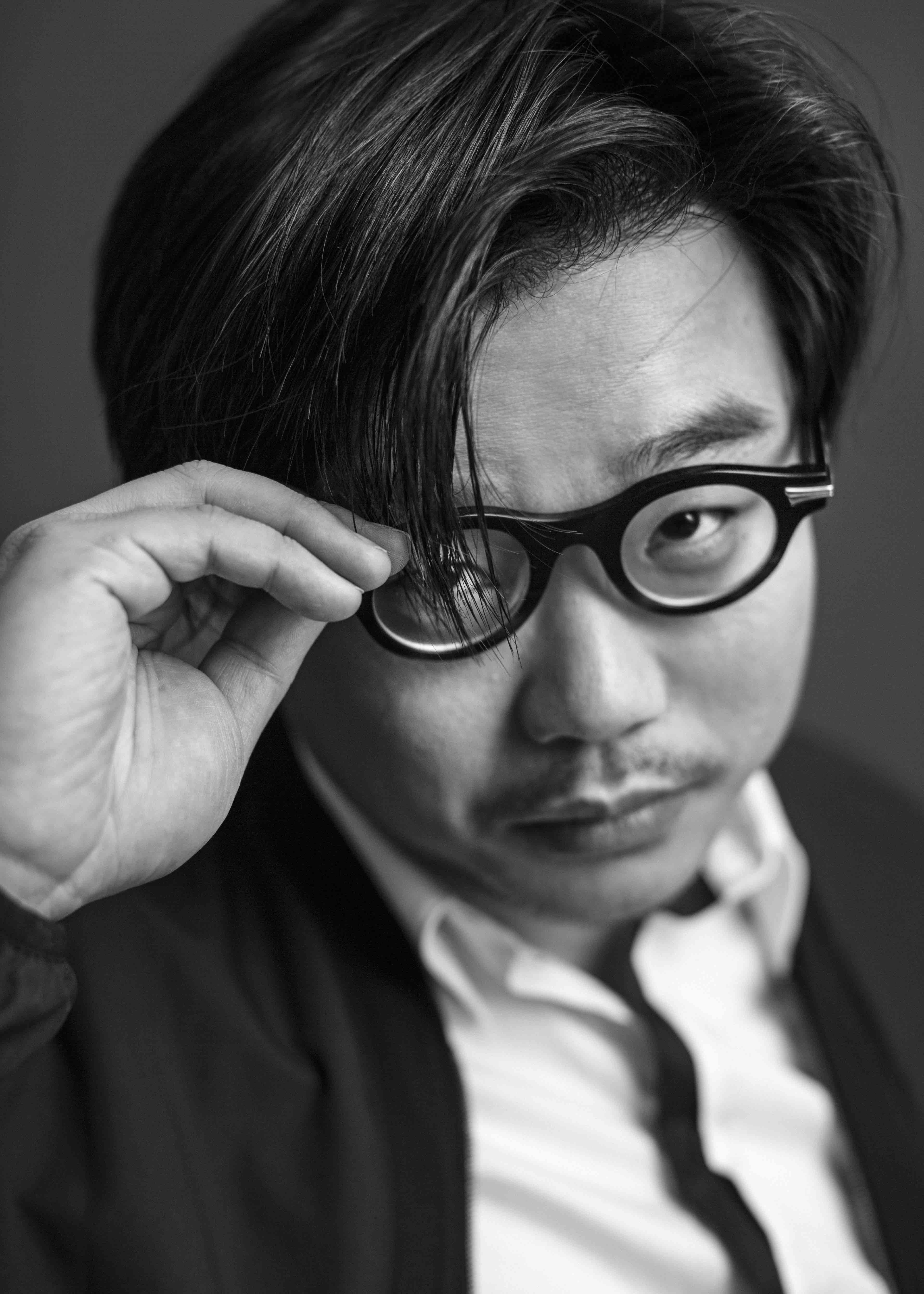  p>肖洋,1979年生于湖北石首,中国内地男导演,编剧,电影剪辑指导,天工