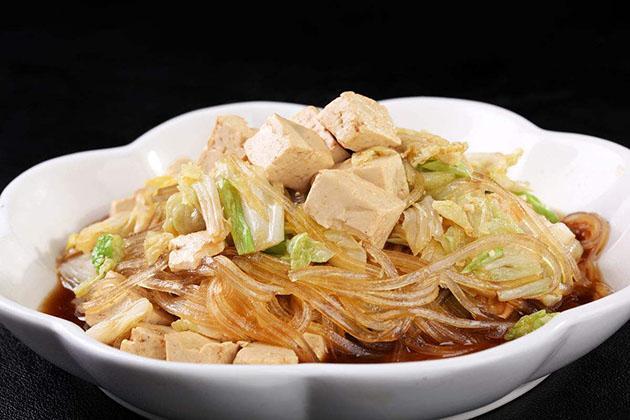 白菜炖豆腐粉条