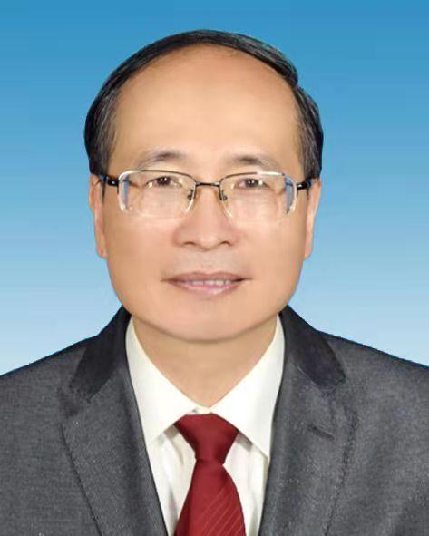  /p> p>现任平潭综合实验区党工委委员,纪工委书记. /p>