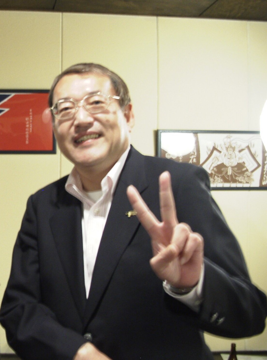 圆谷一夫