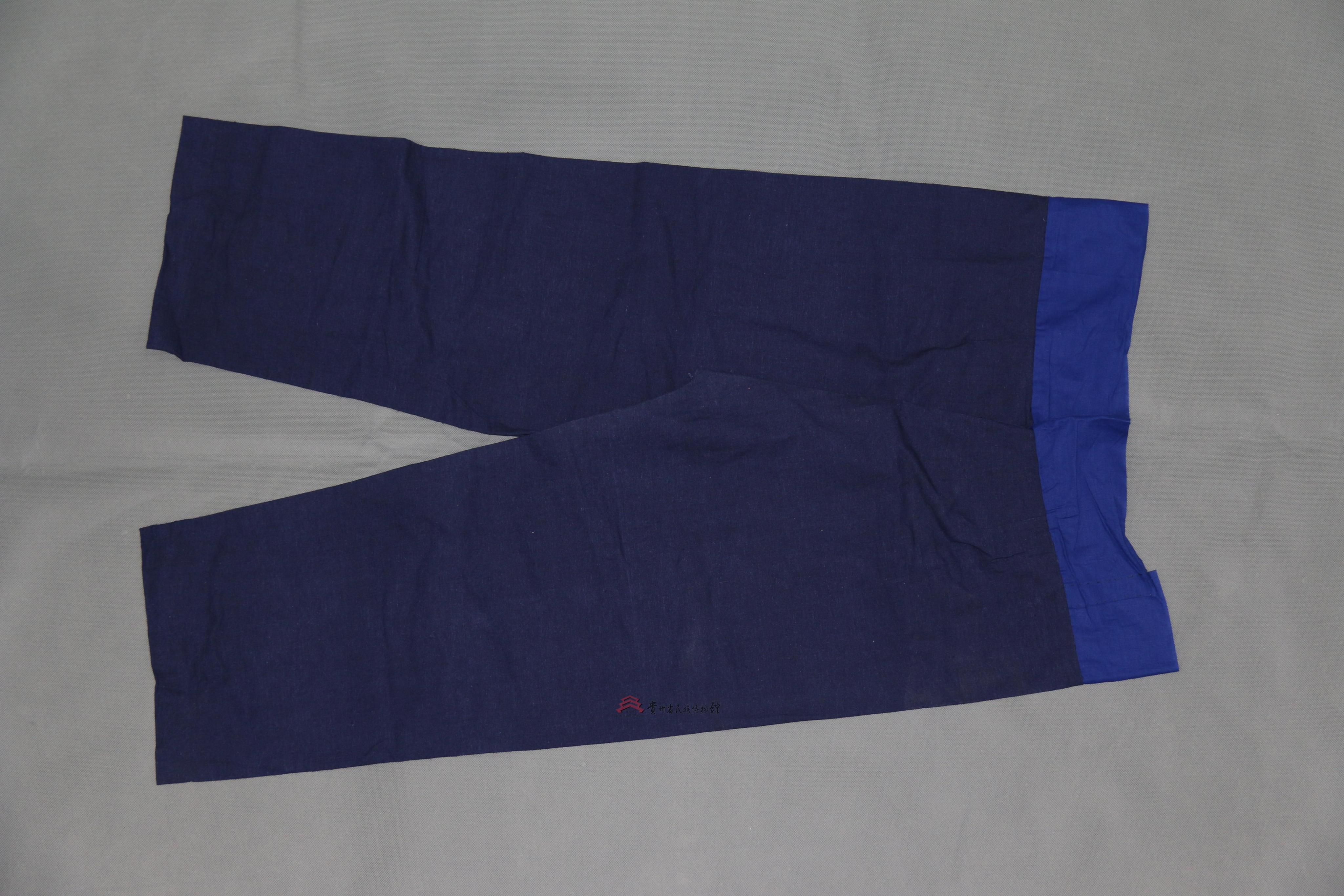 当代贵定布依族蓝布大裆裤