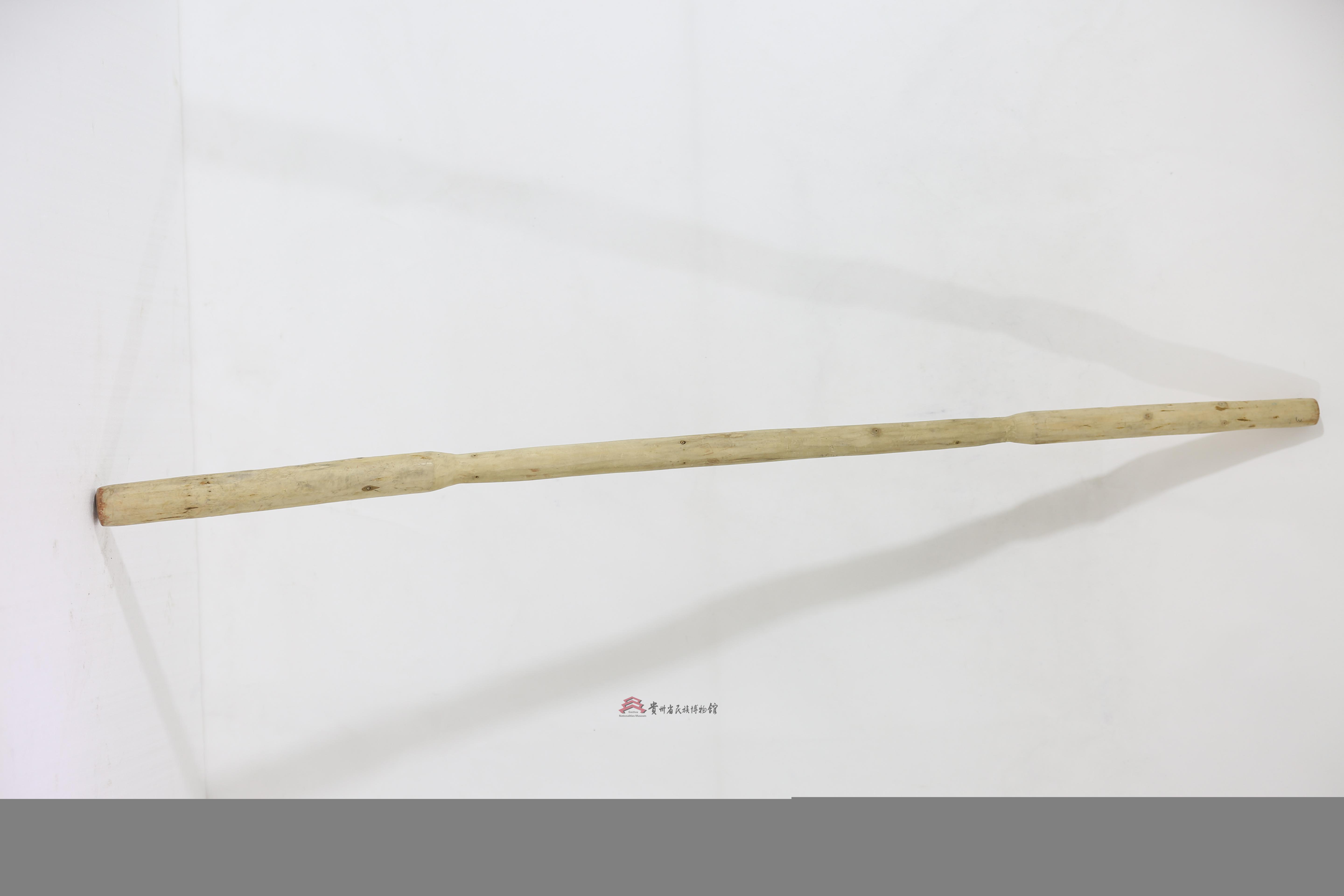 当代麻江畲族粑糟舞道具木棒