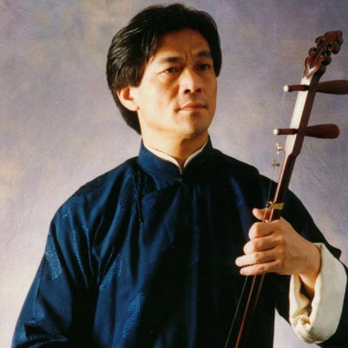 >黄安源,1945年11月出生于重庆市,中国胡琴演奏者,毕业于中国音乐学院