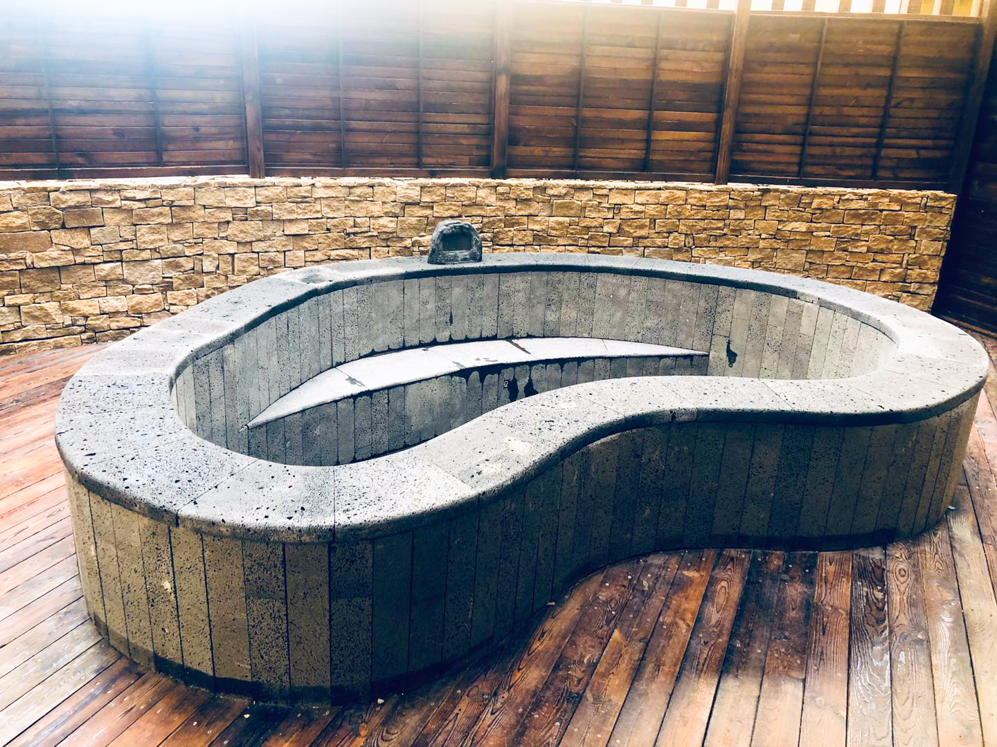 鲅鱼湾魔法温泉公园