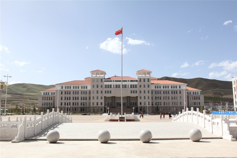 甘肃民族师范学院图书馆
