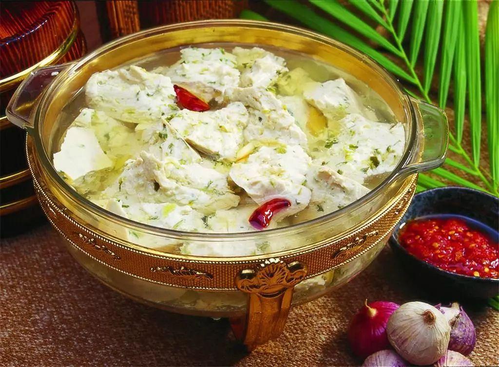 菜豆腐粥,制作历史悠久,是陕西 a target="_blank" href="/item/汉中