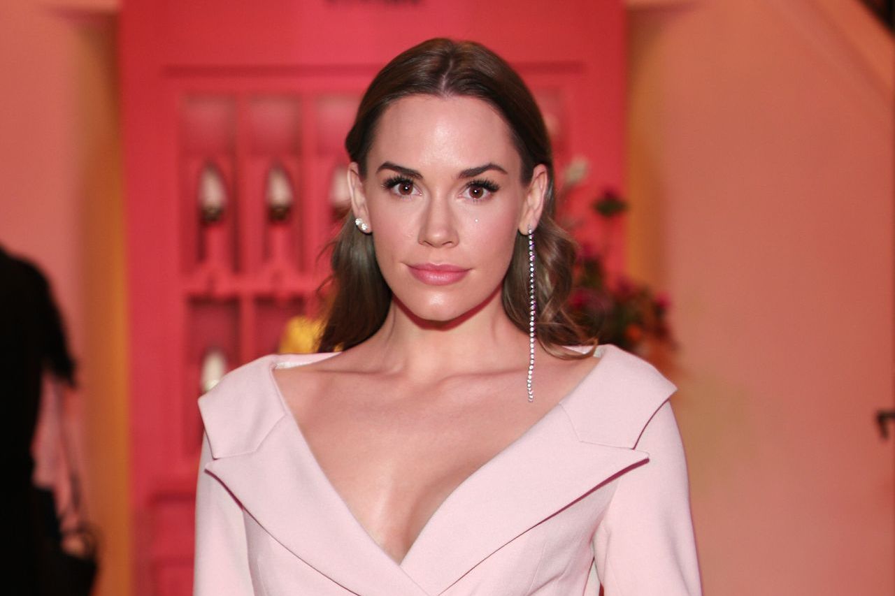 克丽丝塔·b·艾伦