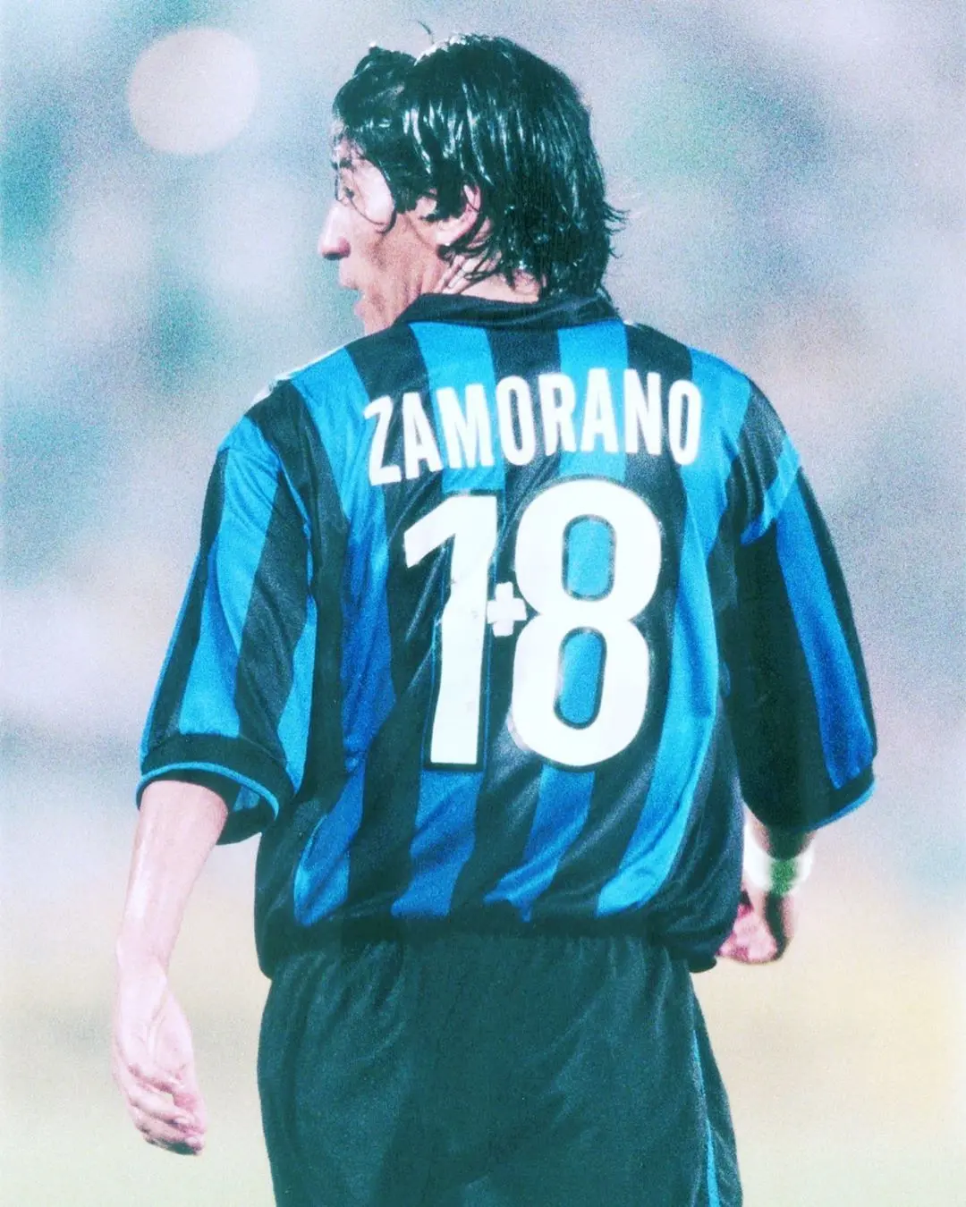  p>伊万·萨莫拉诺(ivan zamorano),1967年1月18日出生, a target="