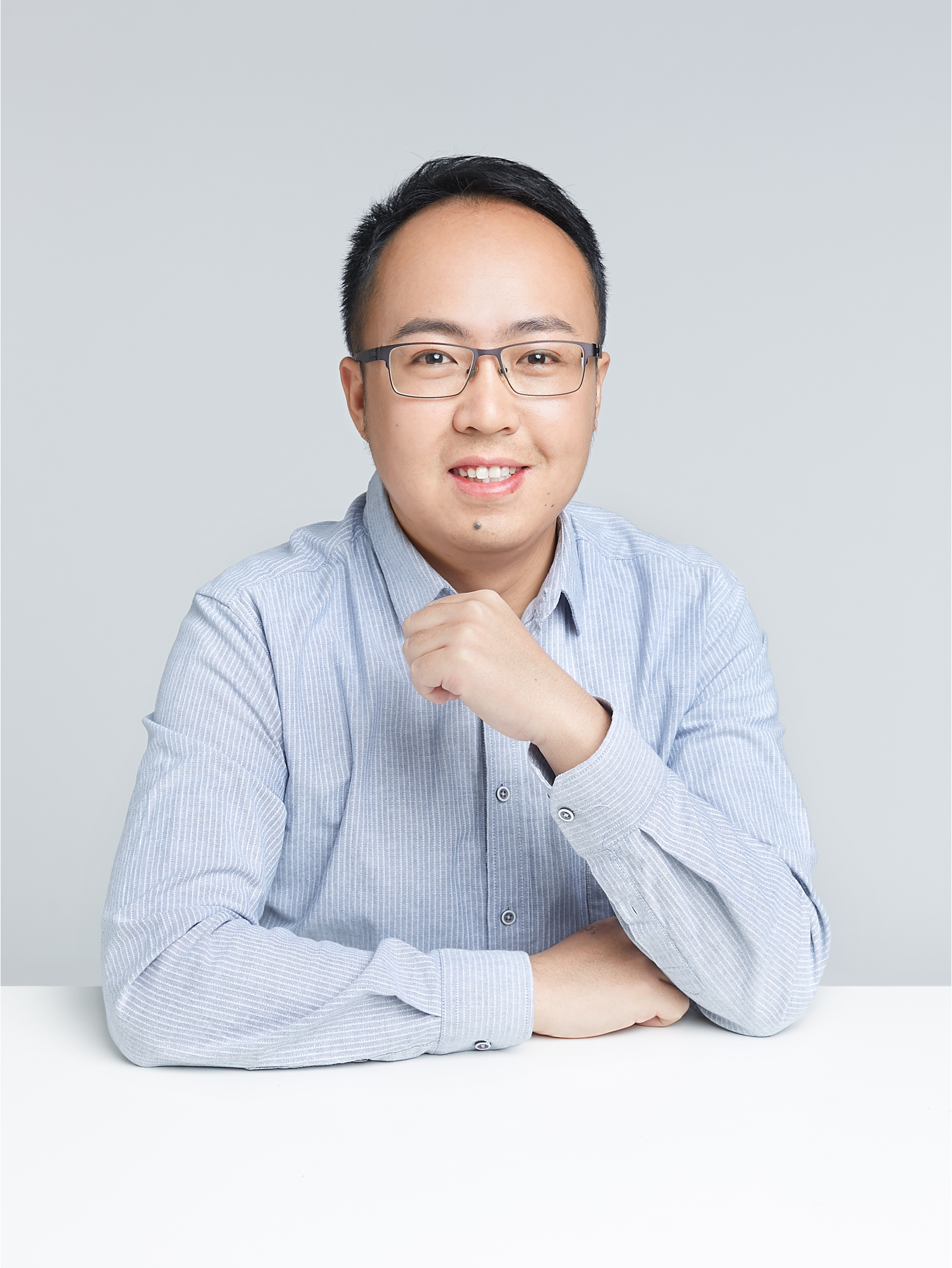 data-lemmaid="305391">中央戏剧学院 /a>副教授,思想政治理论课教学