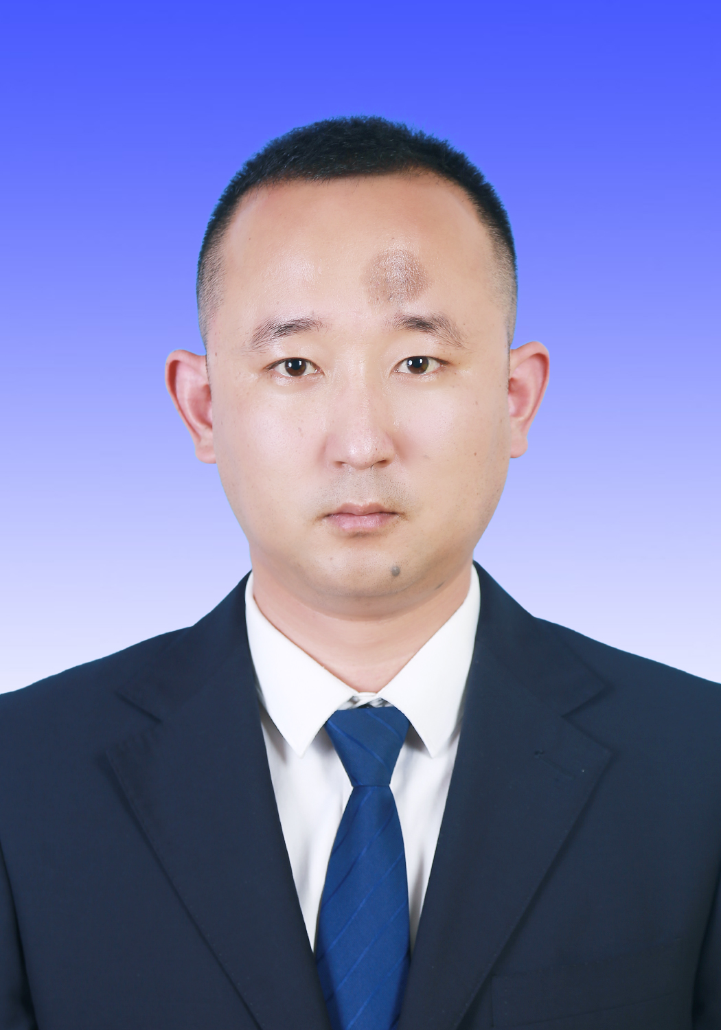 王玮