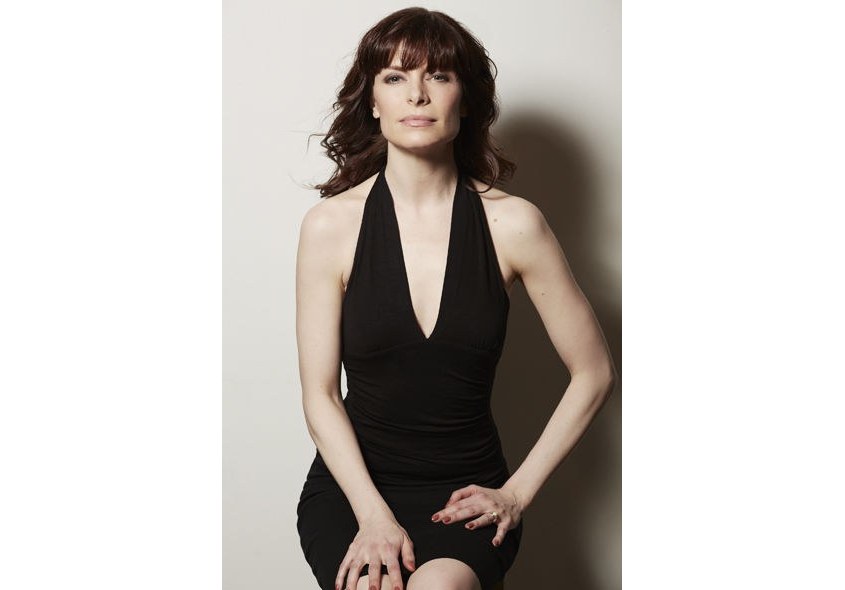  p>格雷琴· 易葛夫,演员,主要作品有《杀死本·莱克》. /p>