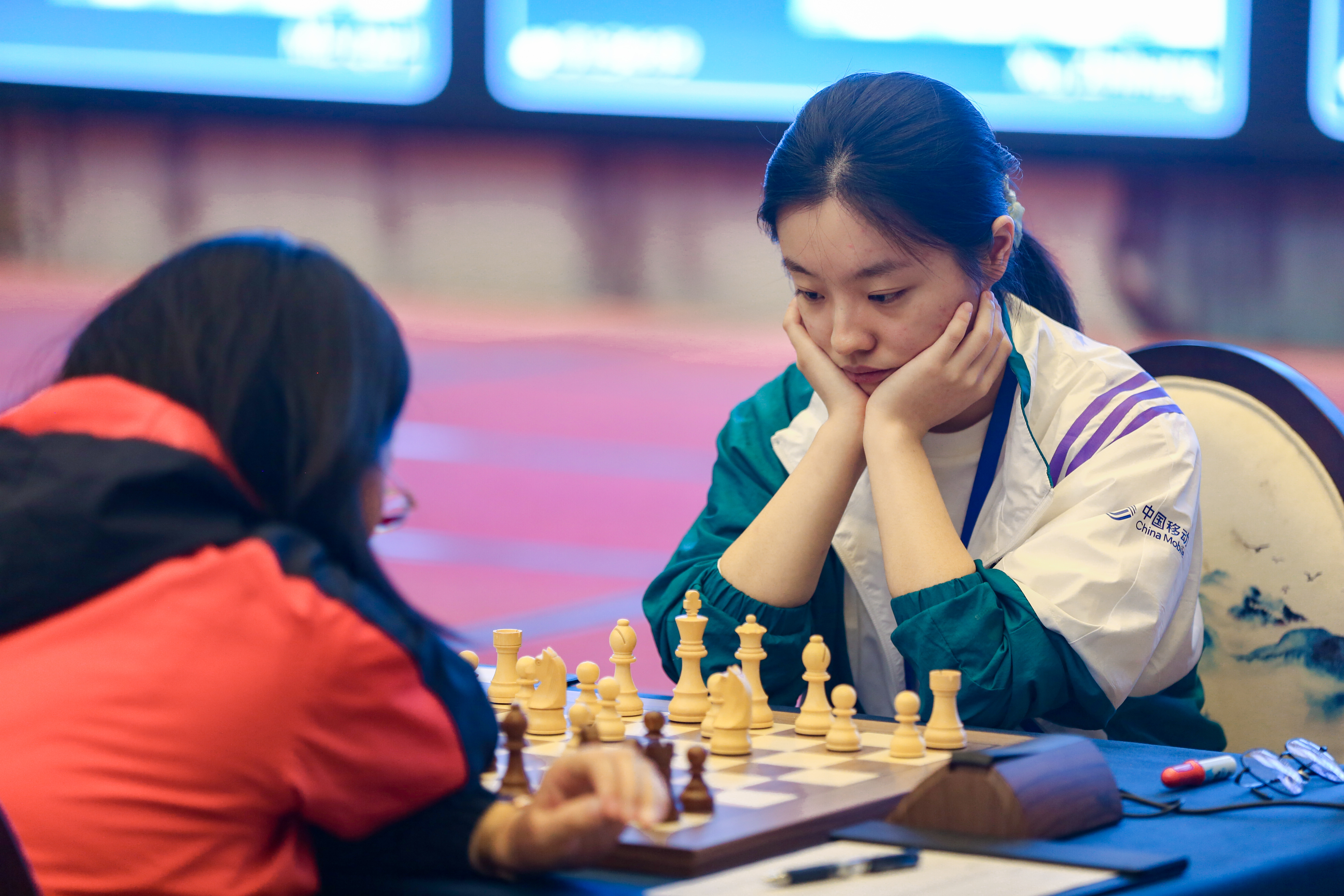 blank" href="/item/中国国际象棋/23712655" data