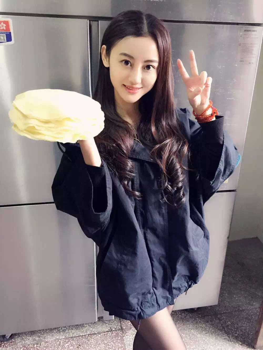  p>徐婷(kitty,1990年10月3日-2016年9月7日),又名徐佳妮,出生于 a