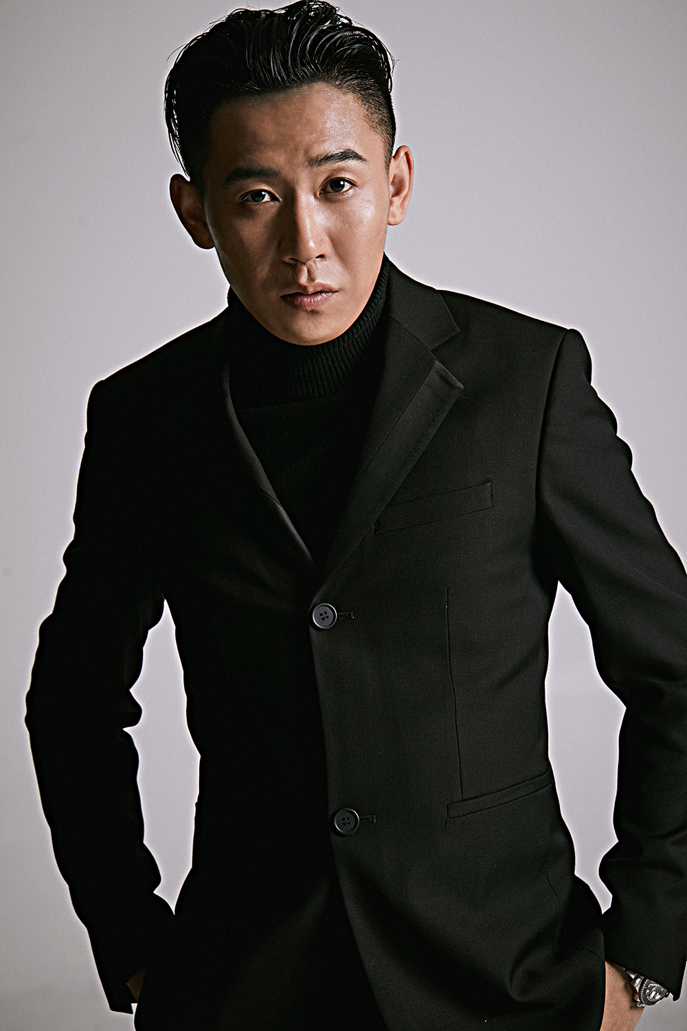 wpg6d82">刘闯,1992年6月17日出生于黑龙江省北安市,中国内地男演员