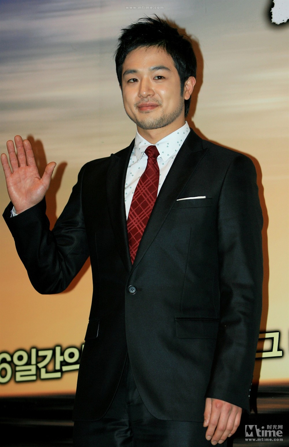  p>李英勋 i>(         ,leeyounghoon) /i>,1982年12月14日出生于