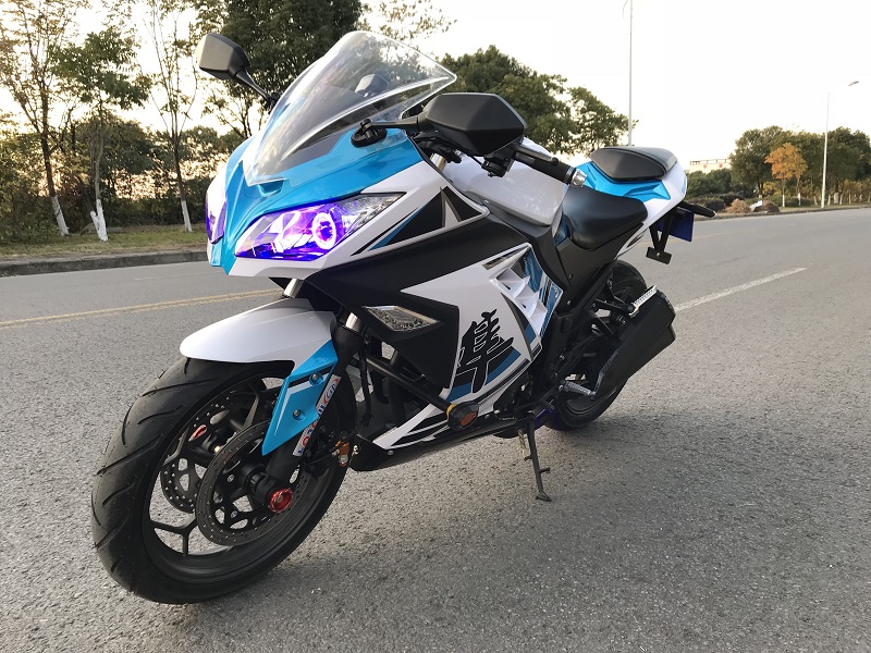  p>宁波东方凌云车辆制造有限公司于2002年01月28日成立,是一家以摩托