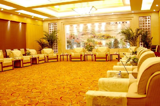  p>曲江宾馆坐落于南郊曲江旅游度假开发区内.