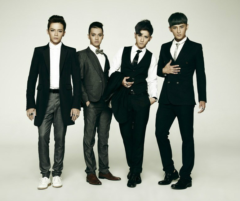  p>至上励合(top combine),中国内地男子流行演唱组合,现以 a target=