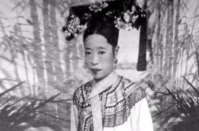 孝定隆裕宽惠慎哲协天保圣景皇后