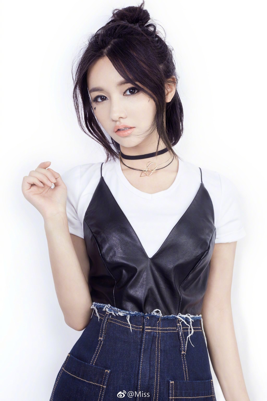  p>韩懿莹,游戏id:miss,1989年5月21日出生于四川省内江市,毕业于 a