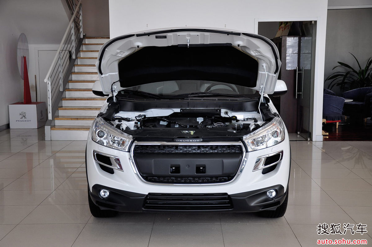  p>标致4008,是标致公司2013款车型,在2013年5月2日正式上市,价格区间