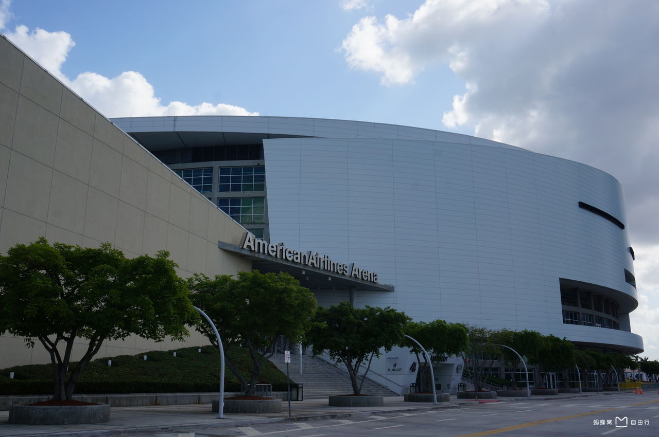  p>美国航线中心体育馆(american airlines center)是nba球队达拉斯