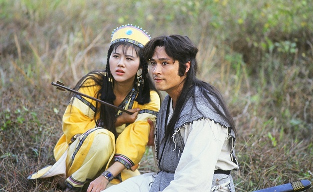 《大地飞鹰》是 a target="_blank" href="/item/香港无线电视