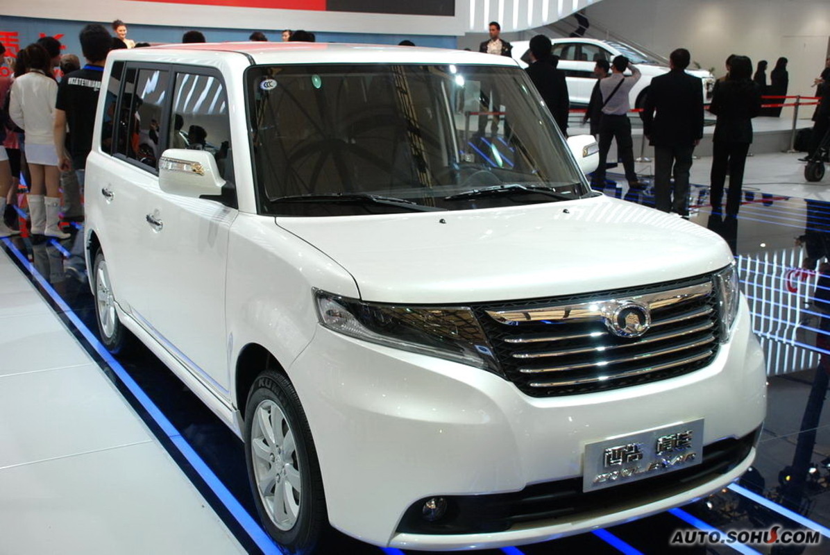  p>长城"酷熊"coolbear,其外型一反盛行的流线型轿车外形,是中国第