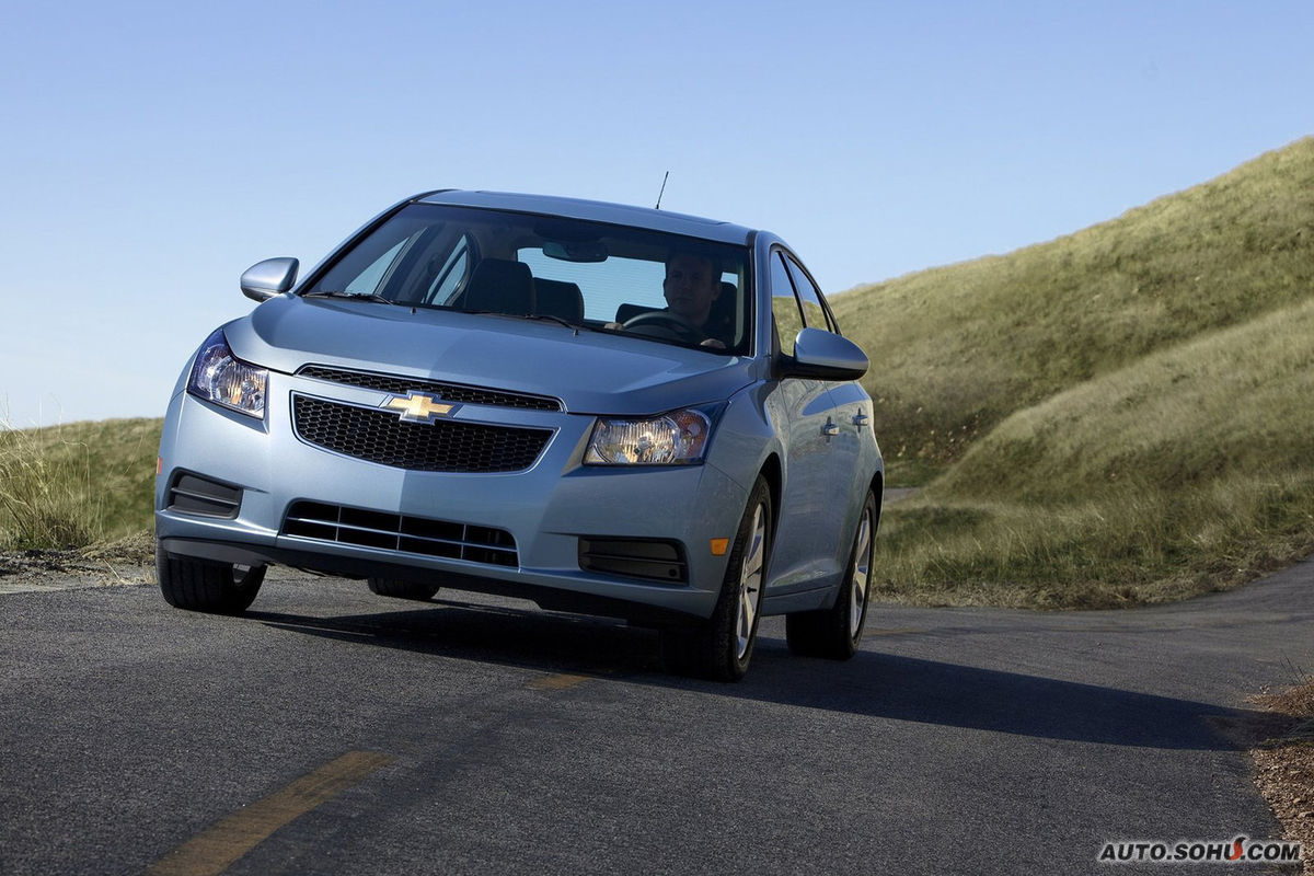  p> a target="_blank" href="/item/雪佛兰">雪佛兰 /a>科鲁兹(cruze