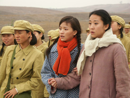  p>《烈日炎炎》是由 a href="#" data-lemmaid="5512047">滕文骥 /a>