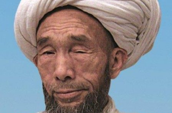 居玛·塔伊尔大毛拉