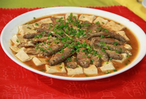 豆腐焖鱼