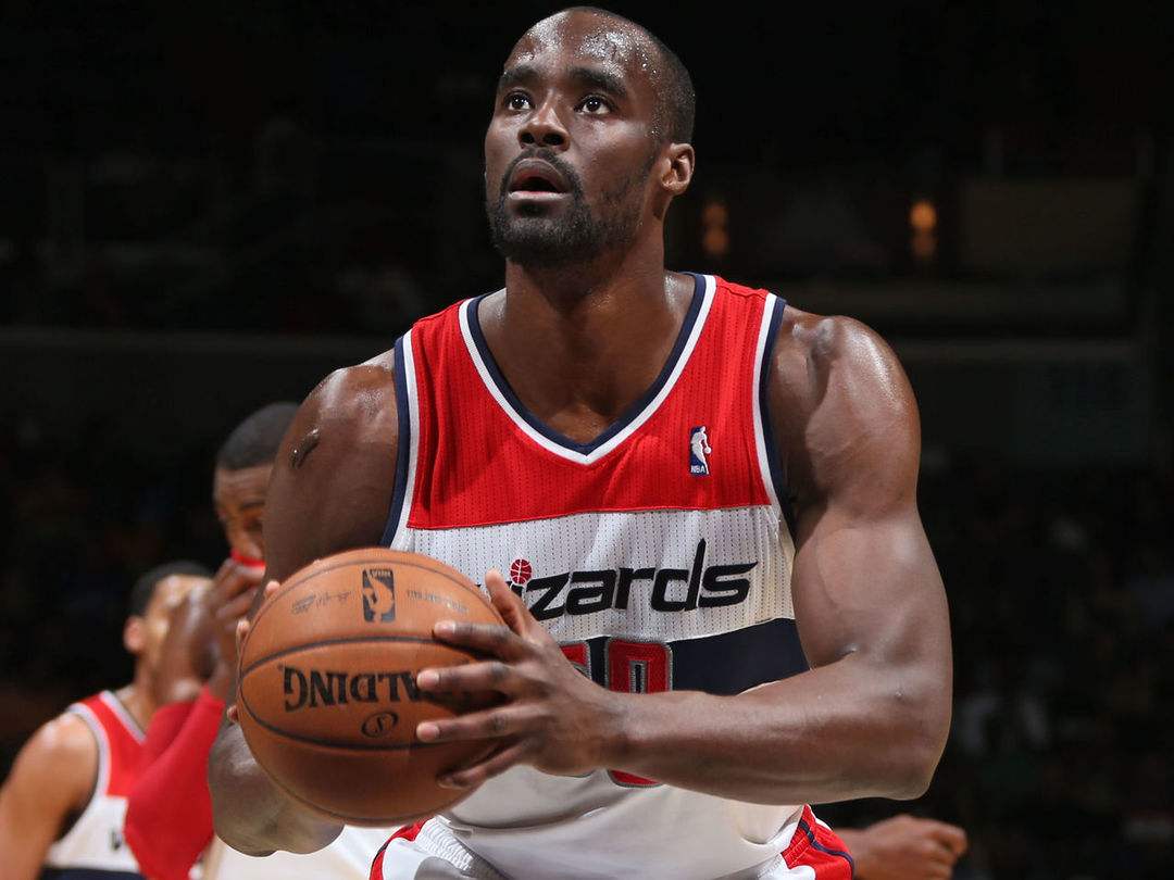  p>埃梅卡·奥卡福(emeka okafor),1982年9月28日出生于美国 a href="