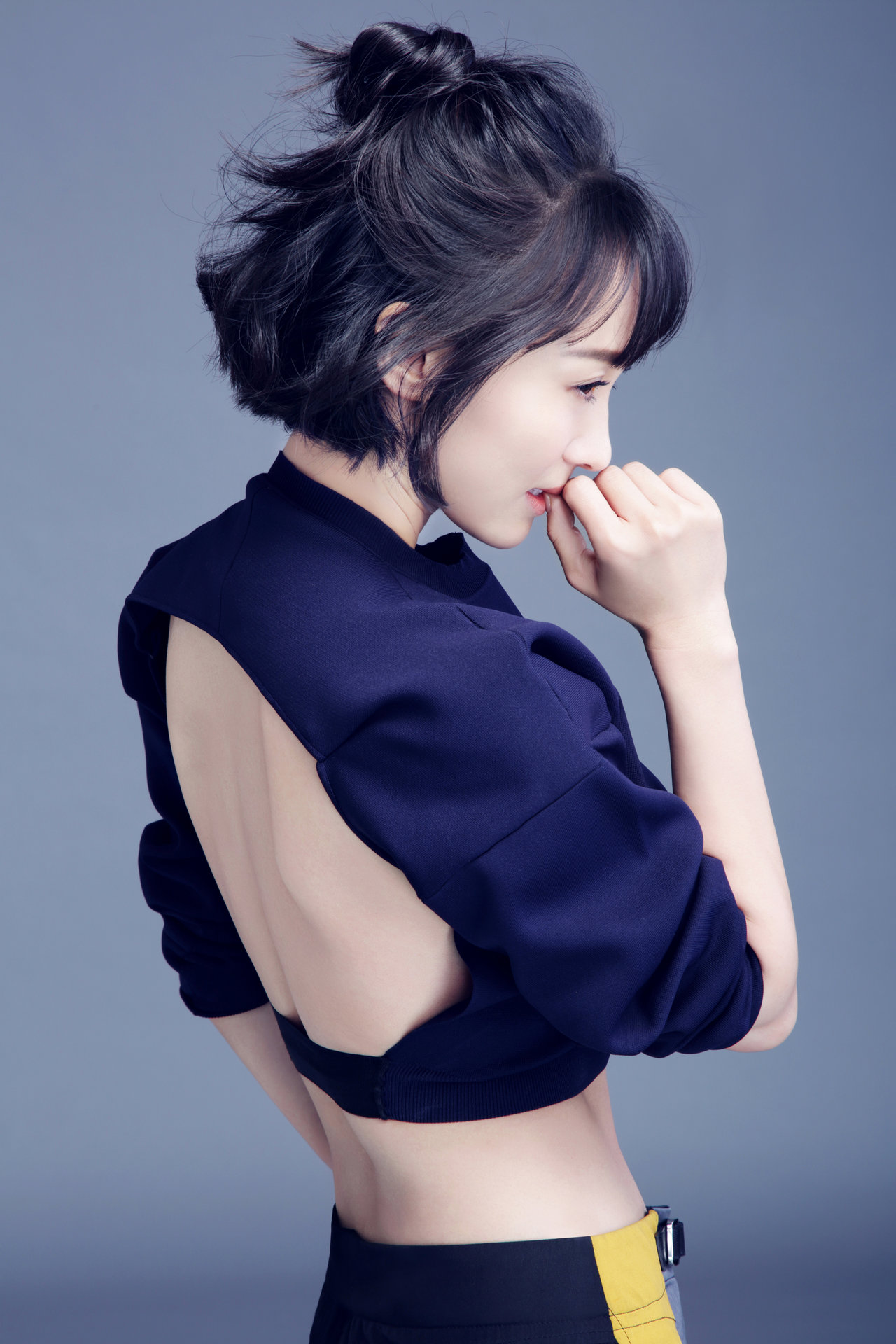 出生于江苏省盐城市东台市,毕业于北京电影学院表演系,中国大陆女演员