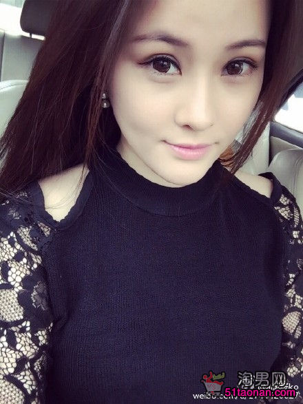  p>彭杨,女,江苏卫视《 a target="_blank" href="/item/非诚勿扰/157