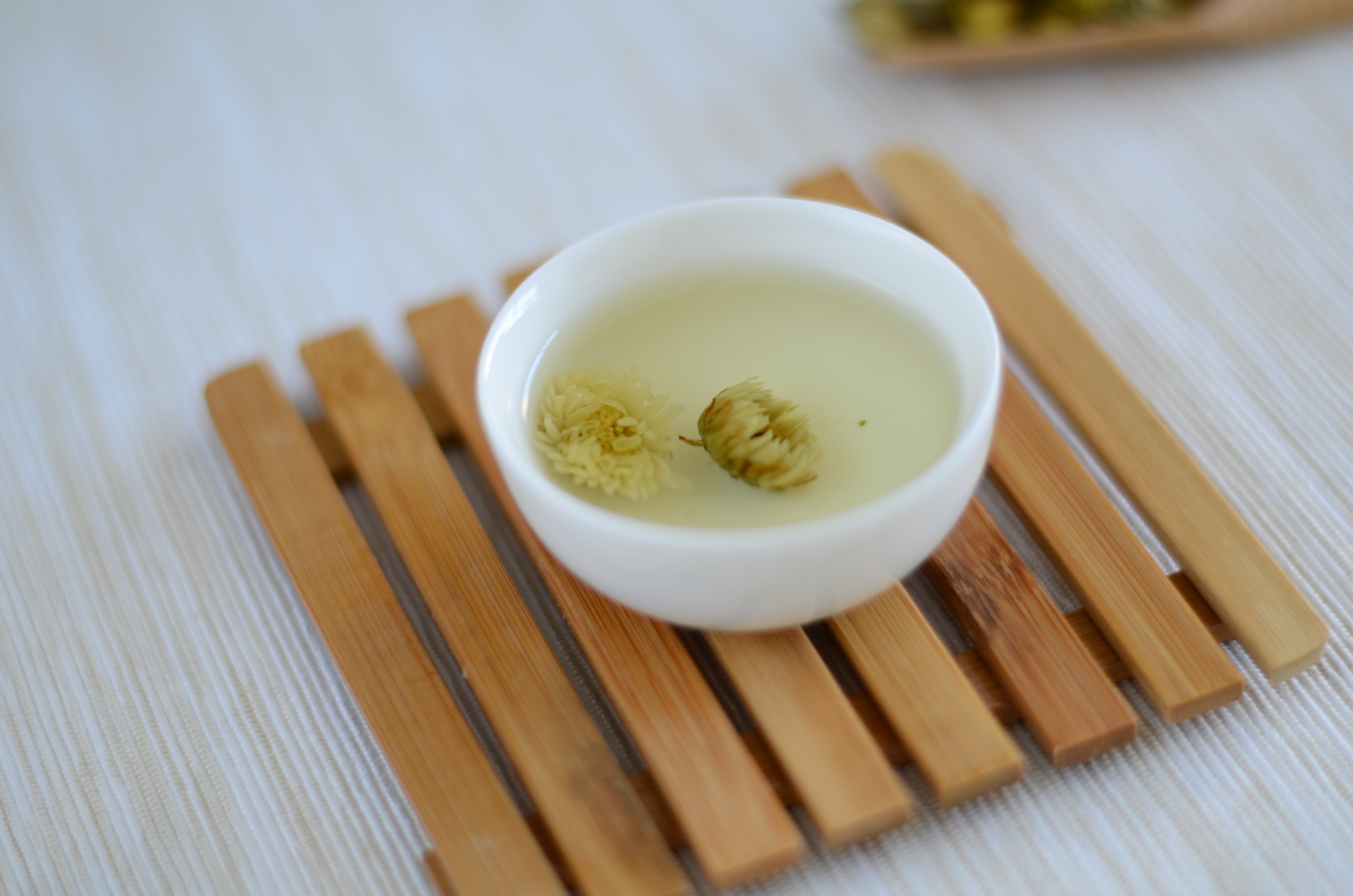  p>黄芪枸杞菊花茶顾名思义就是 a href="#" data-lemmaid="29500">