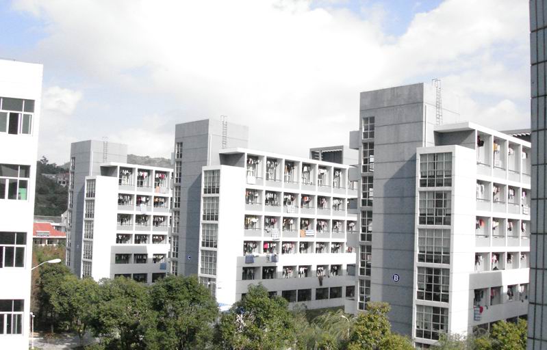  p>浙江省平阳师范学校,简称平阳师范或平师,原温州市属 a href="#"