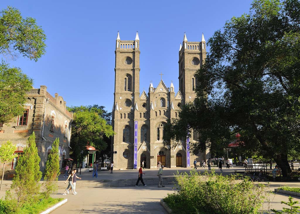  p>黑龙江省文物保护单位.位于哈尔滨市呼兰区东大街第五中学校内.