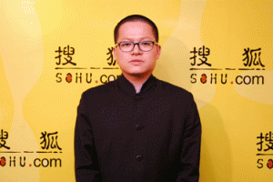  p data-id="gnb3aa2j0v">洪晓峰,男,柒牌集团副总经理,毕业于厦门