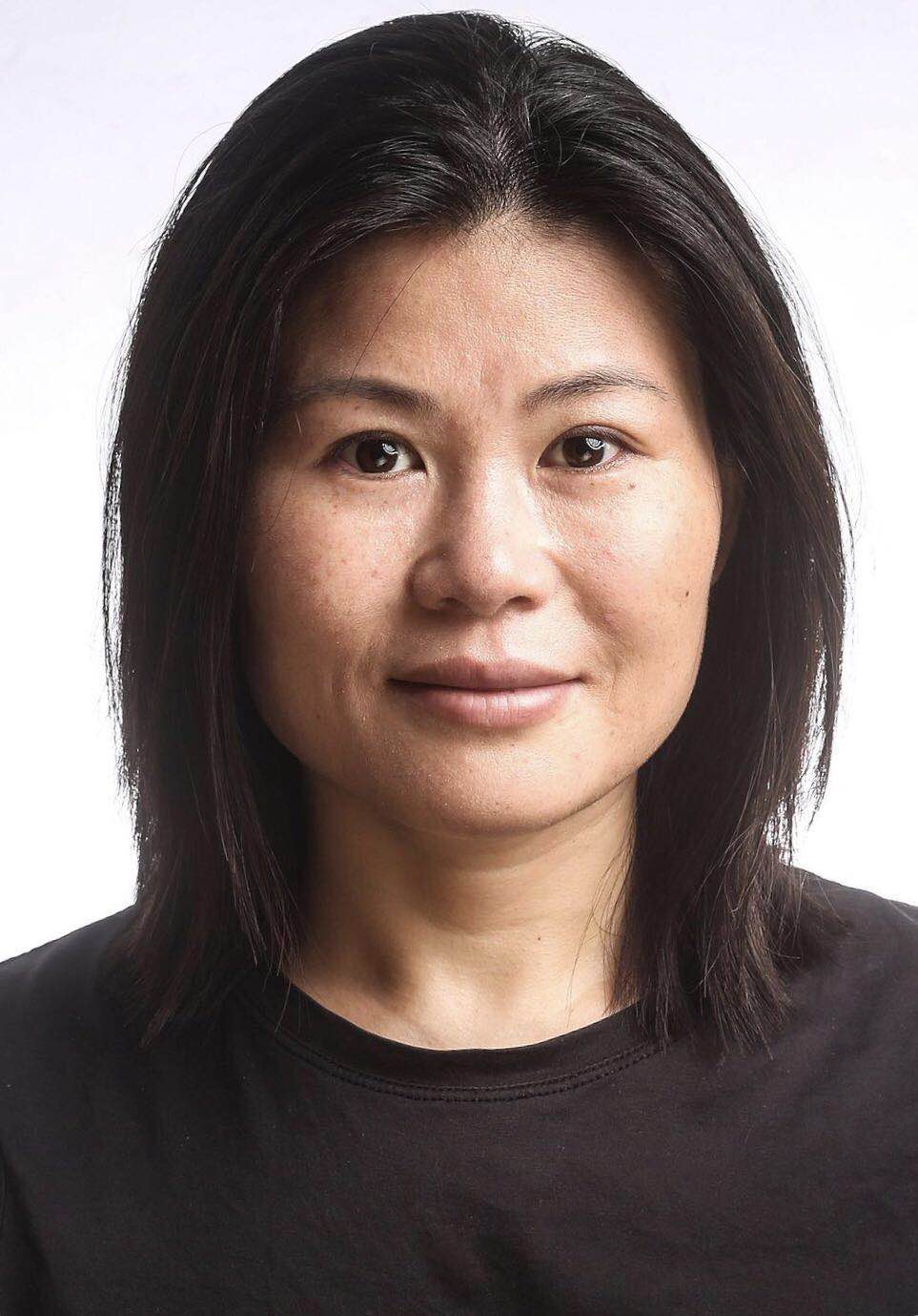  p>李冬梅,出生于重庆市,中国内地导演,编剧,制片人,演员.