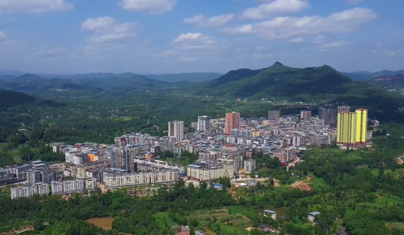  p>清江镇,隶属于四川省巴中市巴州区,地处 a target="_blank" href="