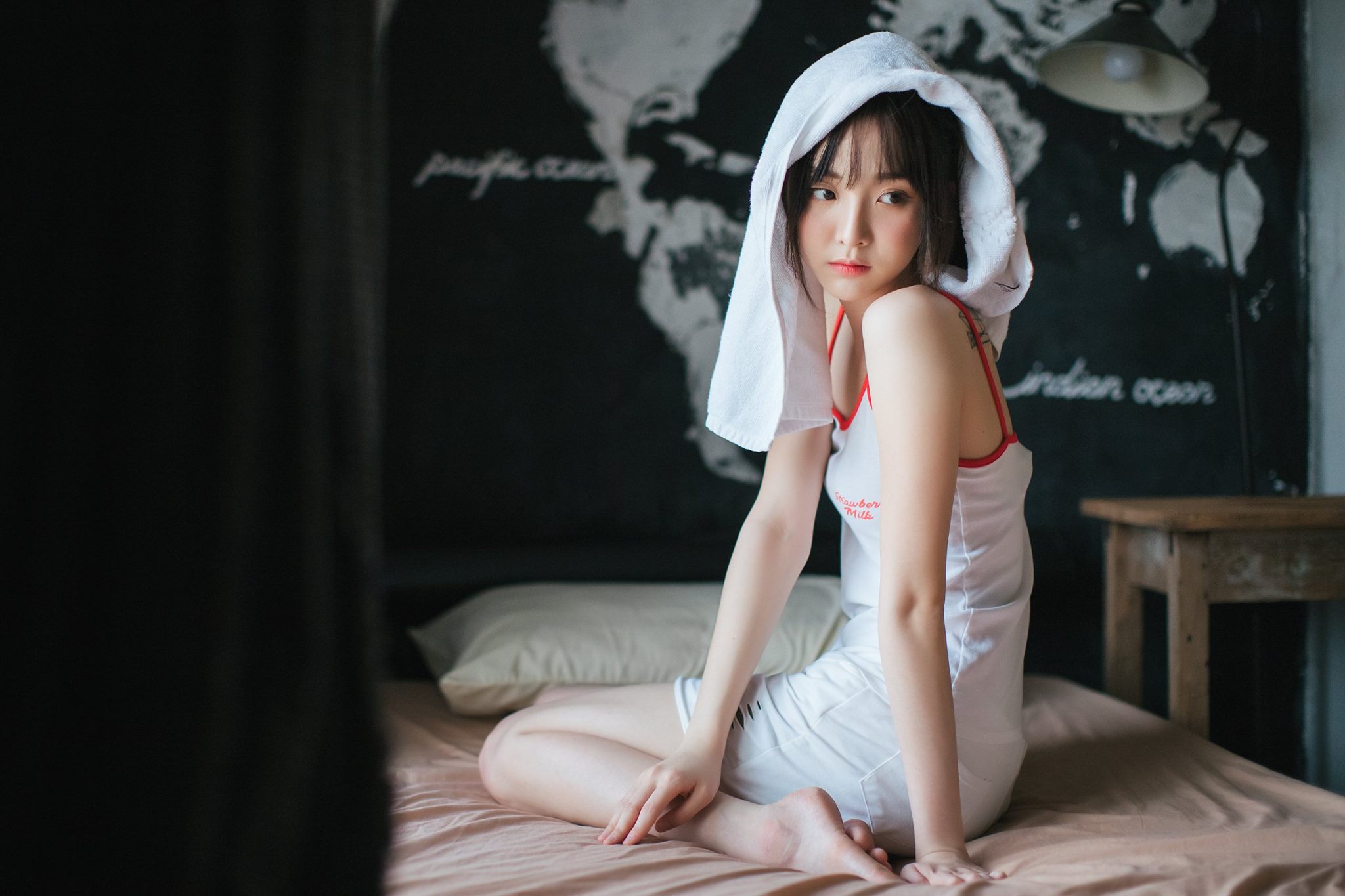  p data-id="gocmjolb3a">郑乃馨(nene),本名普罗潘·普潘皮帕,1997年