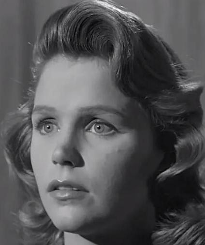 格执导的电影《 a target="_blank" href="/item/桃色血案/12006994"