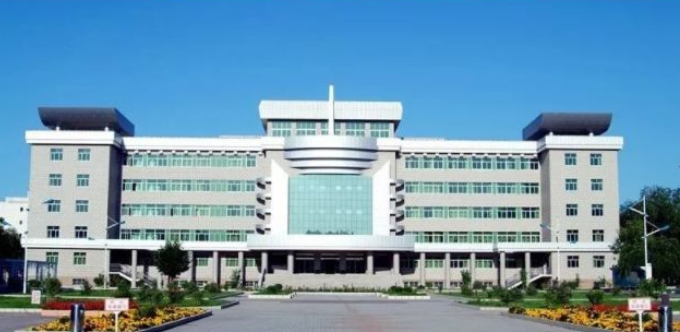 焉耆回族自治县第一中学